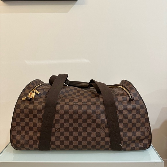 Louis Vuitton Damier Travel Bag on Wheels - Picture 5 of 8